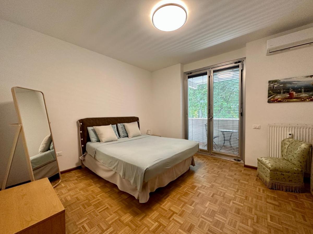 Aurora Gargen In Centro Appartement Triëst Buitenkant foto